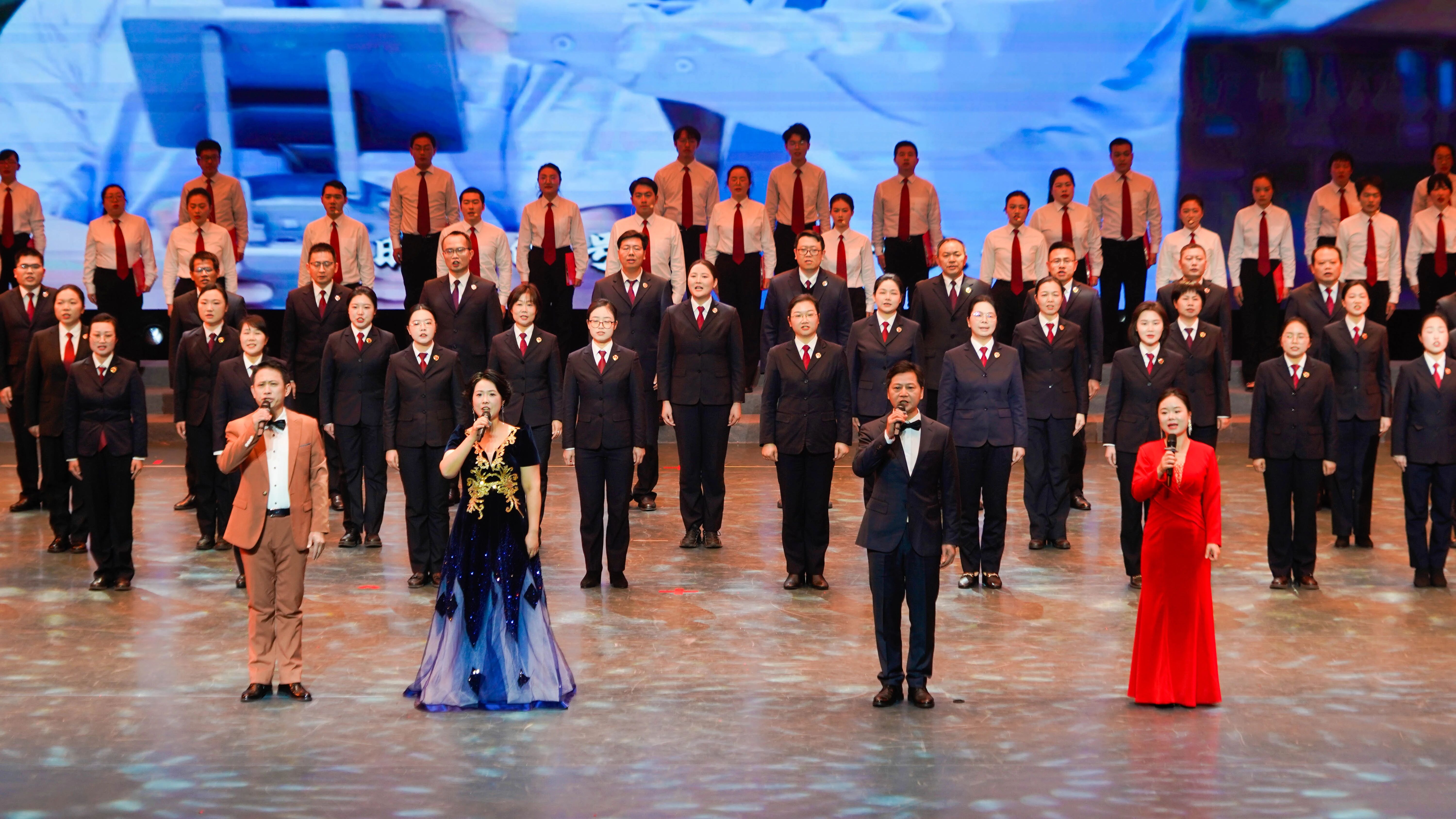 �����м�����2026��ӭ�´���������Բ���ٰ�